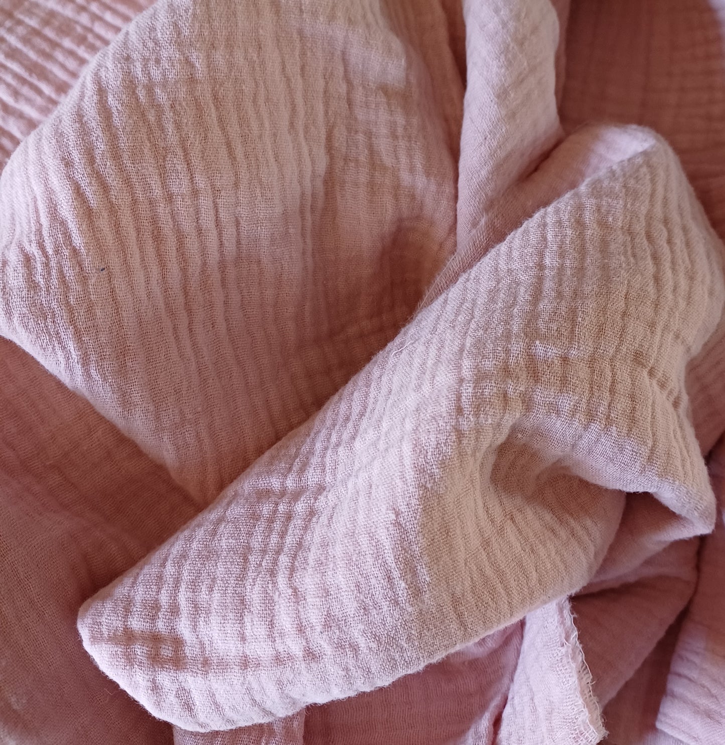 Muslin dress with balloon sleeves