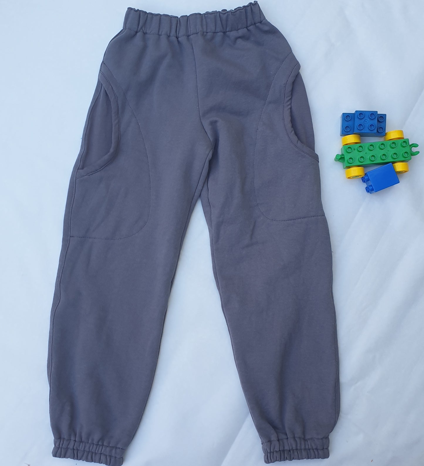 Hoodie Sweatshirt and Pants (set)