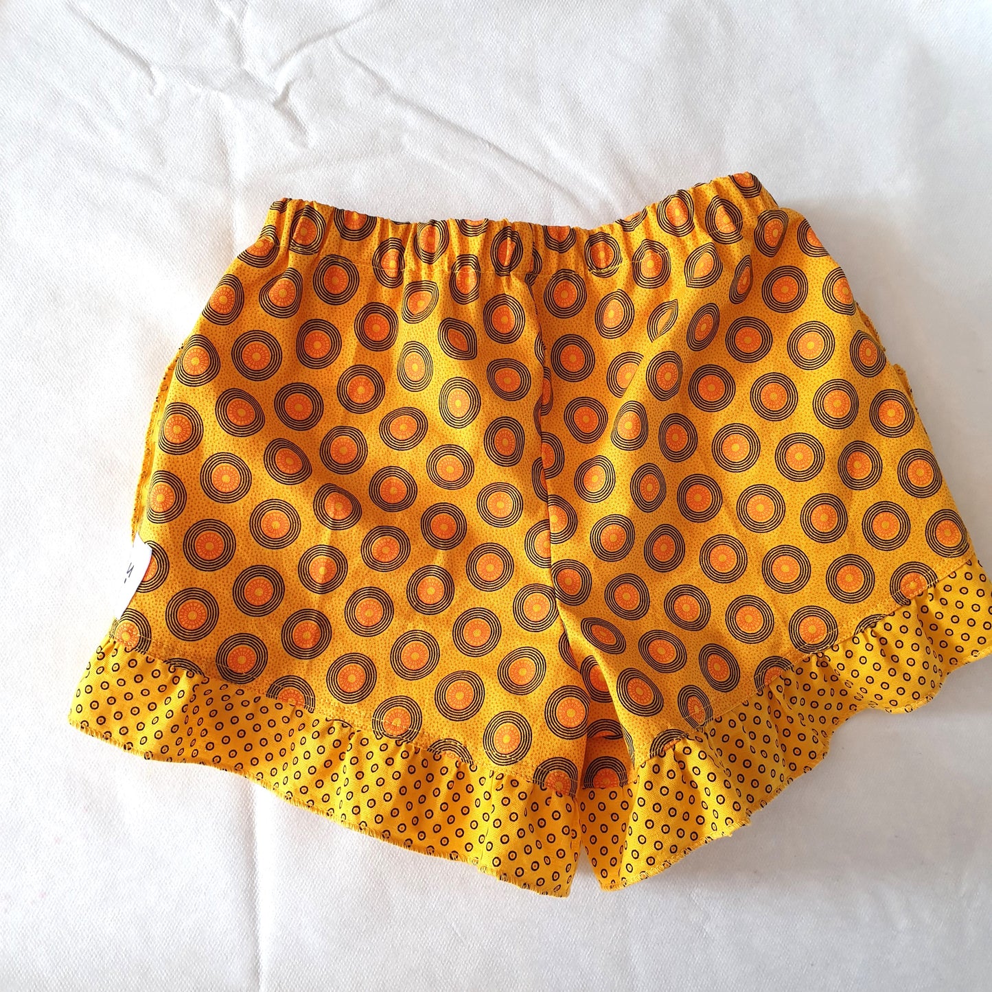 Ruffle tulip shorts